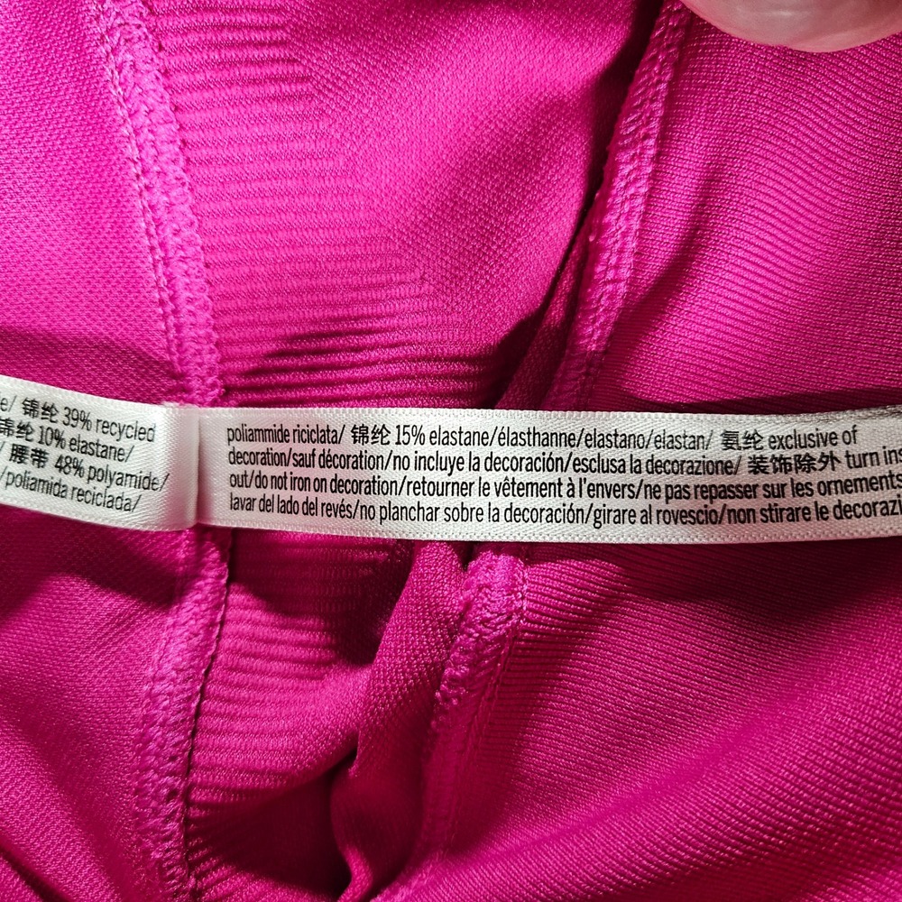 PINK Chloe x Halle High Waisted Seamless Leggings Eyelet Detail Pink Size Medium - Picture 7 of 14